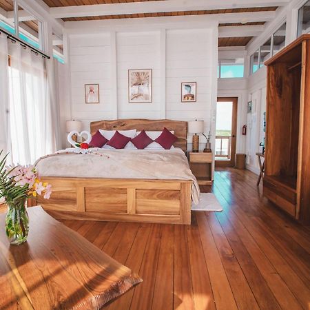 Aruna Resort & Villas ซานเปโดร ภายนอก รูปภาพ