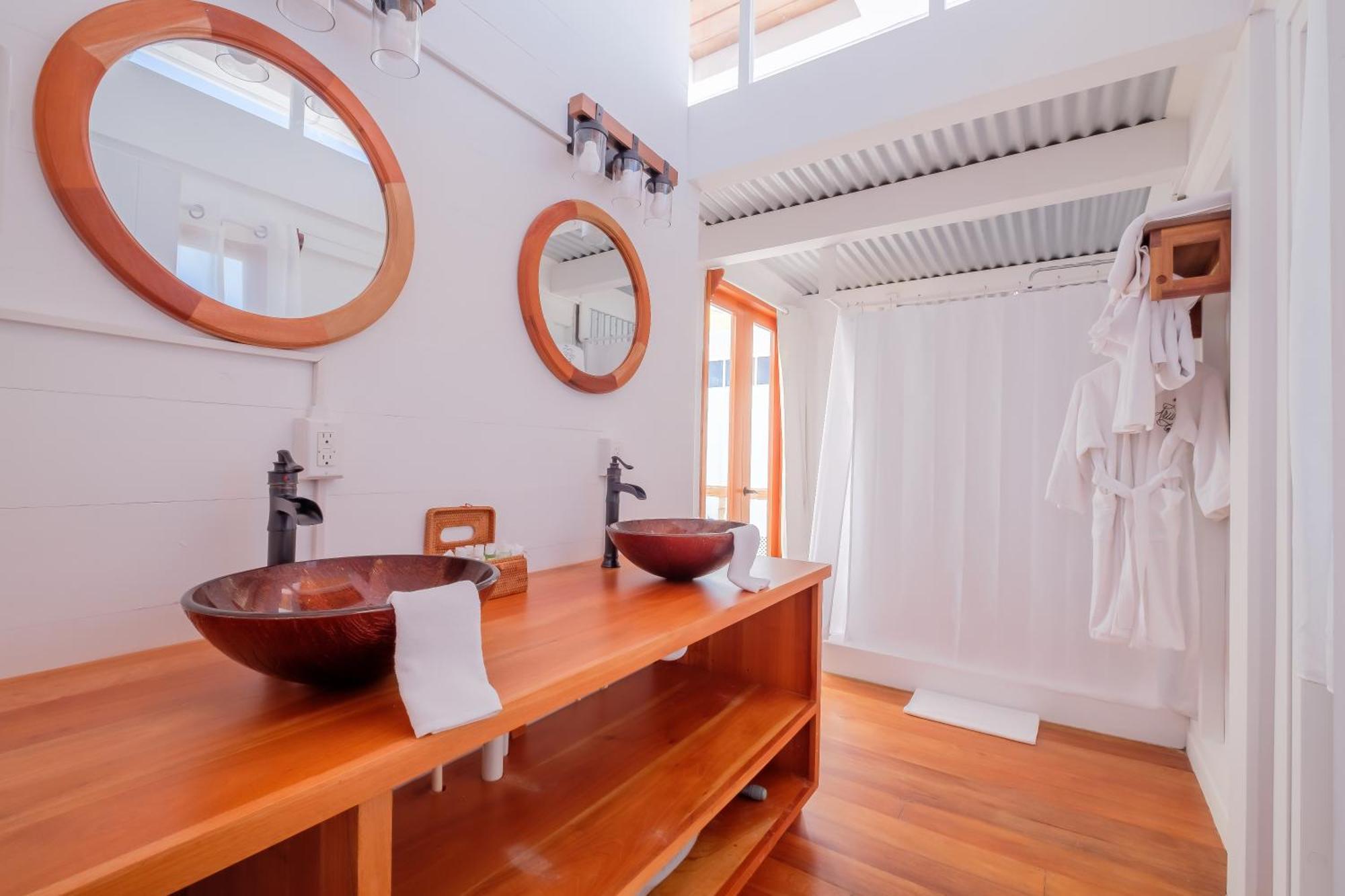 Aruna Resort & Villas ซานเปโดร ภายนอก รูปภาพ