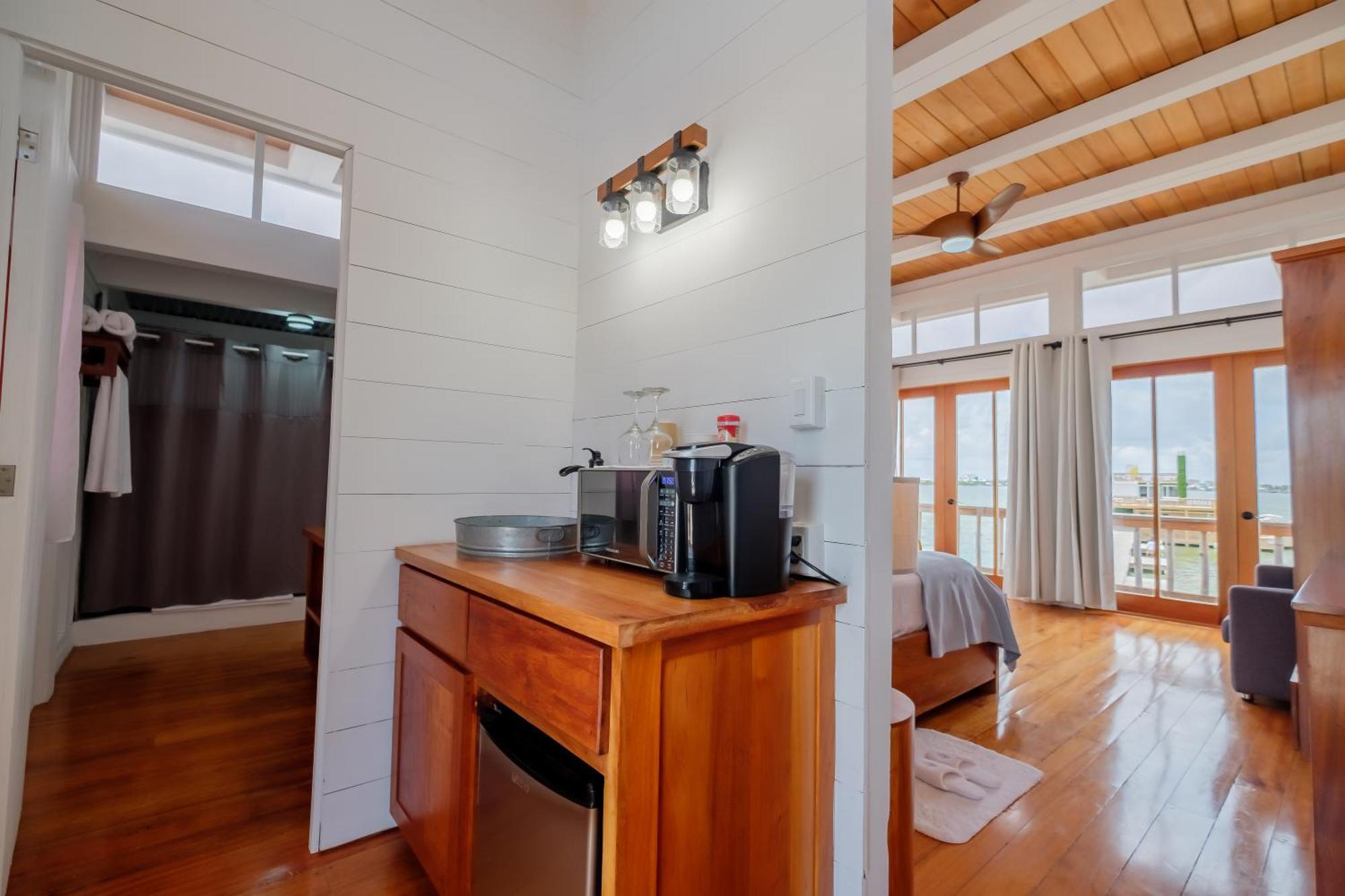 Aruna Resort & Villas ซานเปโดร ภายนอก รูปภาพ