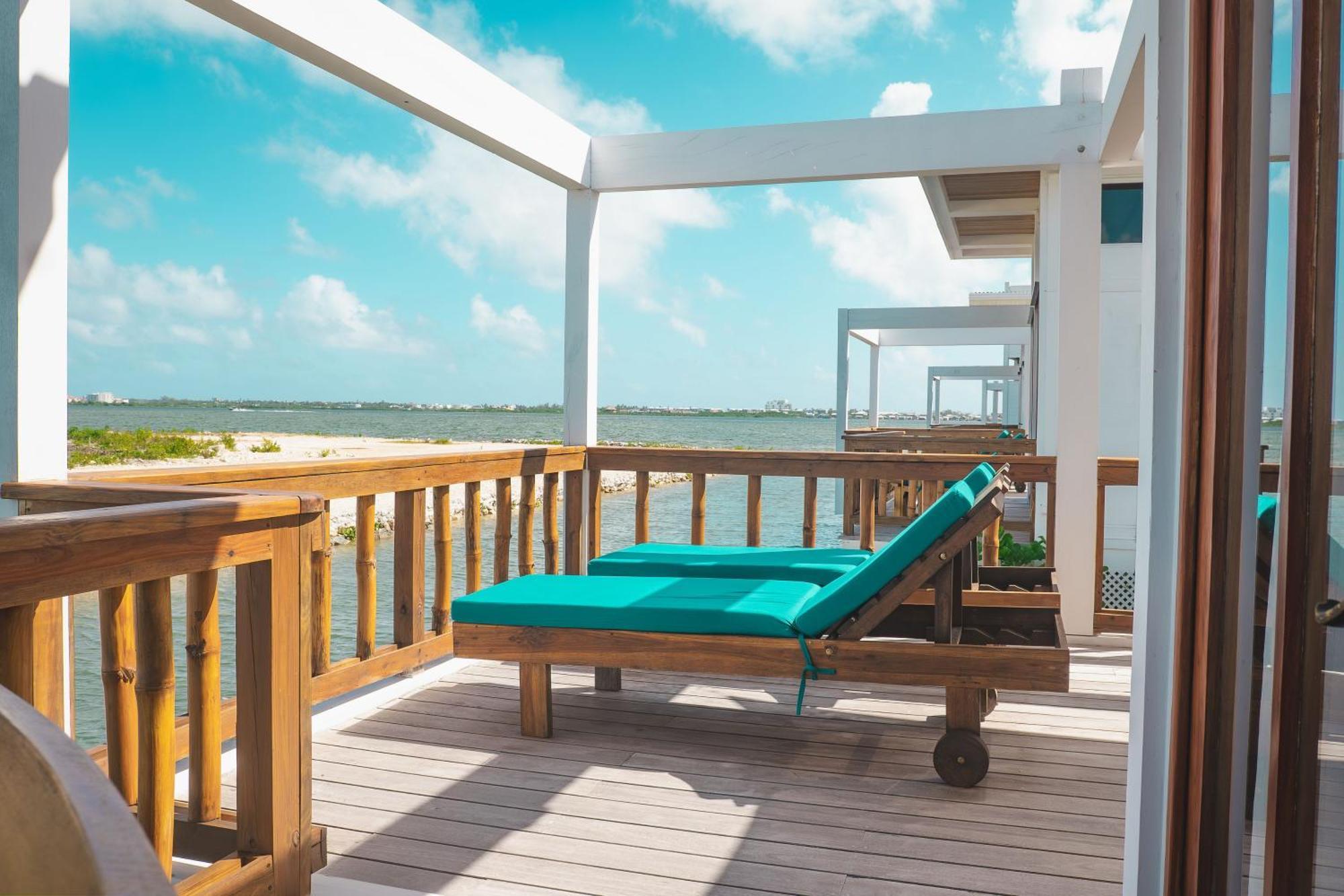 Aruna Resort & Villas ซานเปโดร ภายนอก รูปภาพ