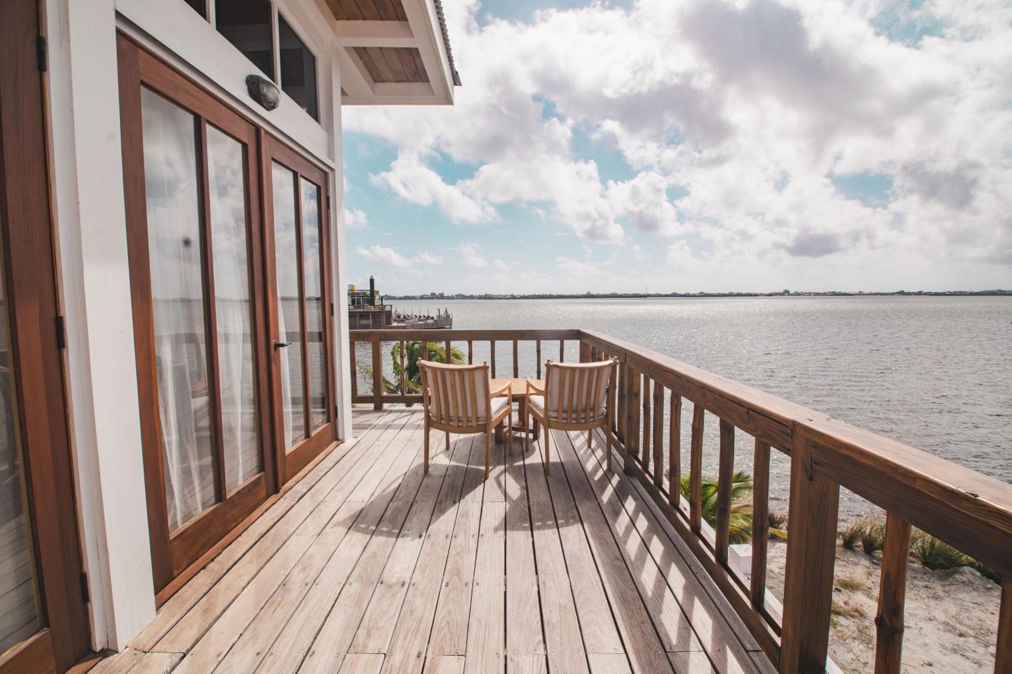 Aruna Resort & Villas ซานเปโดร ภายนอก รูปภาพ
